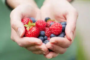 10-ways-to-improve-your-PCOS-symptoms-berries